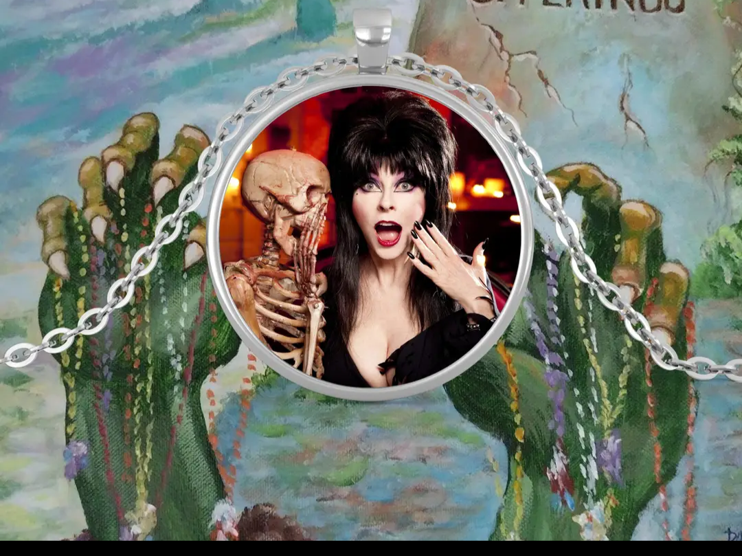 Elvira Necklace