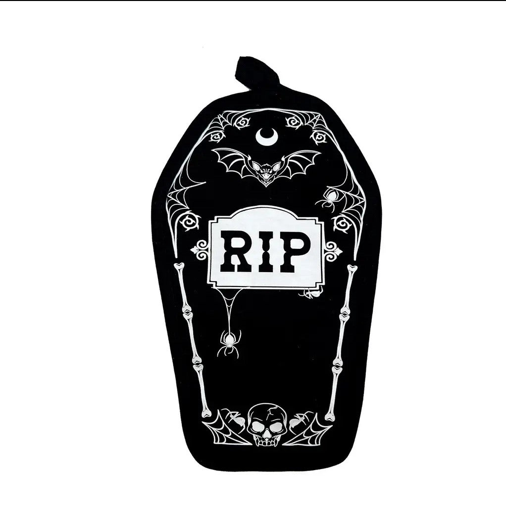 Cemetery Pot Holders Set