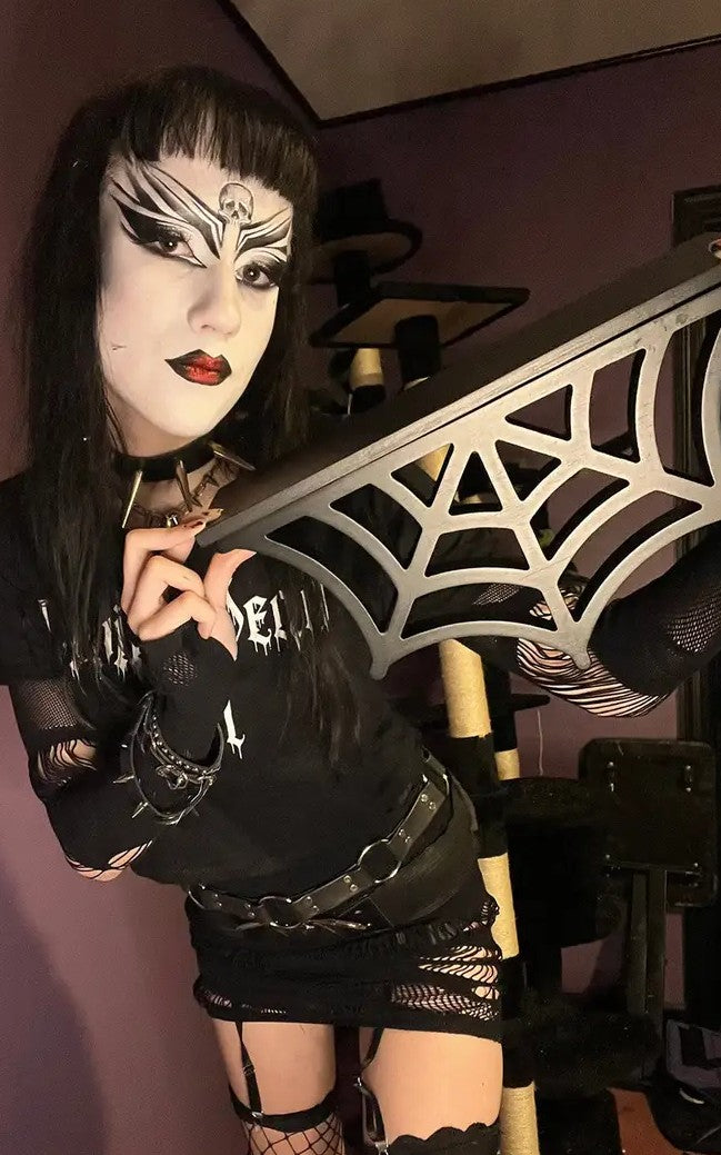 Spiderweb Shelf