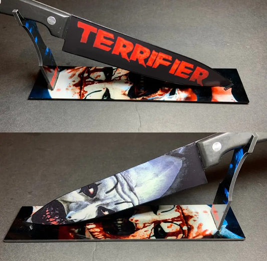 Terrifier Art the Clown Kitchen Knife With Sublimated Stand