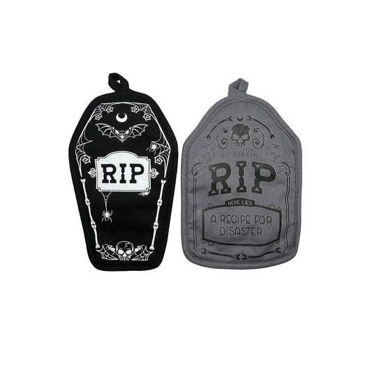 Cemetery Pot Holders Set
